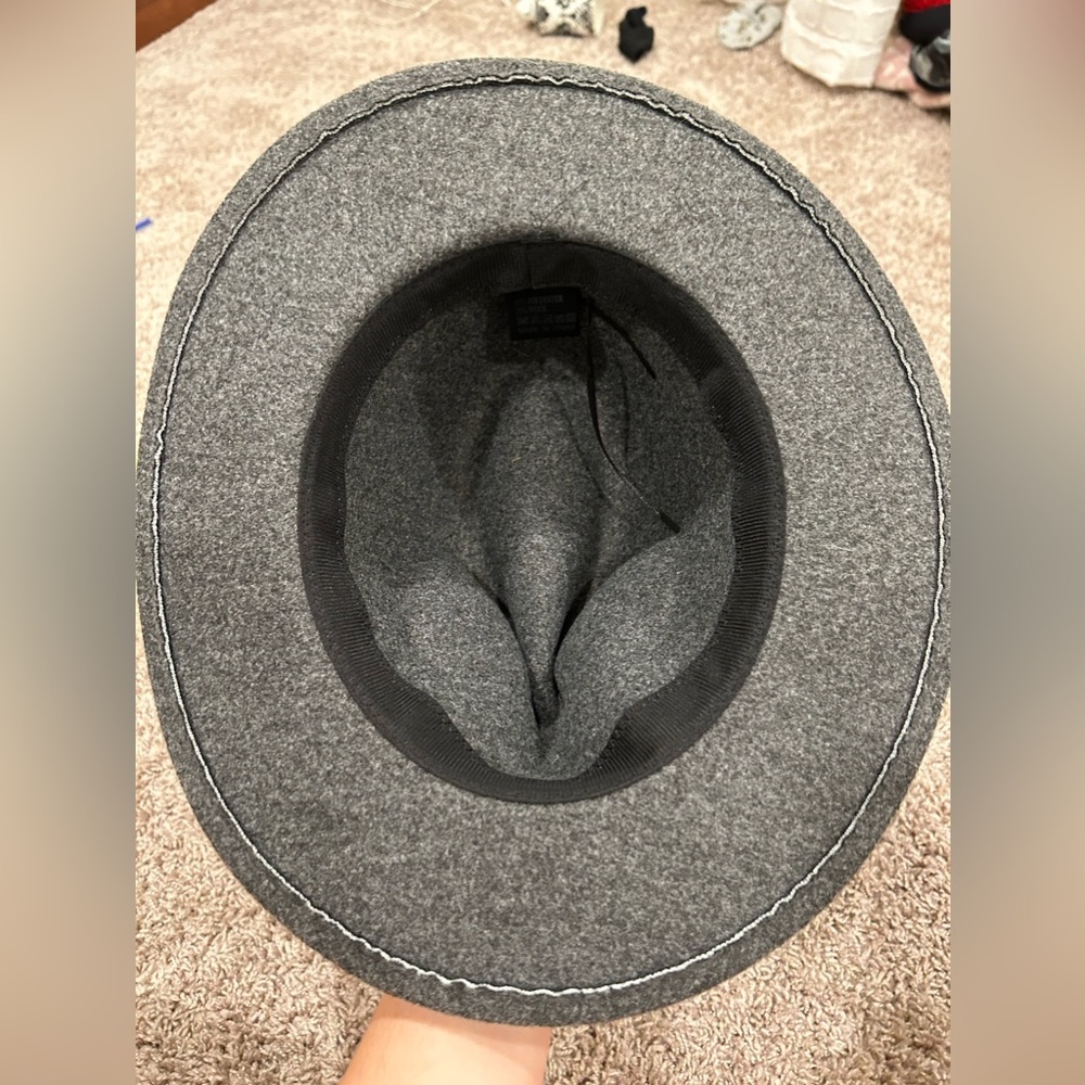 Basic hat - Picture 3 of 4